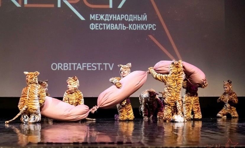Ансамбль танца «Юрюзань» подтвердил звание образ��ового художественногоколлектива.